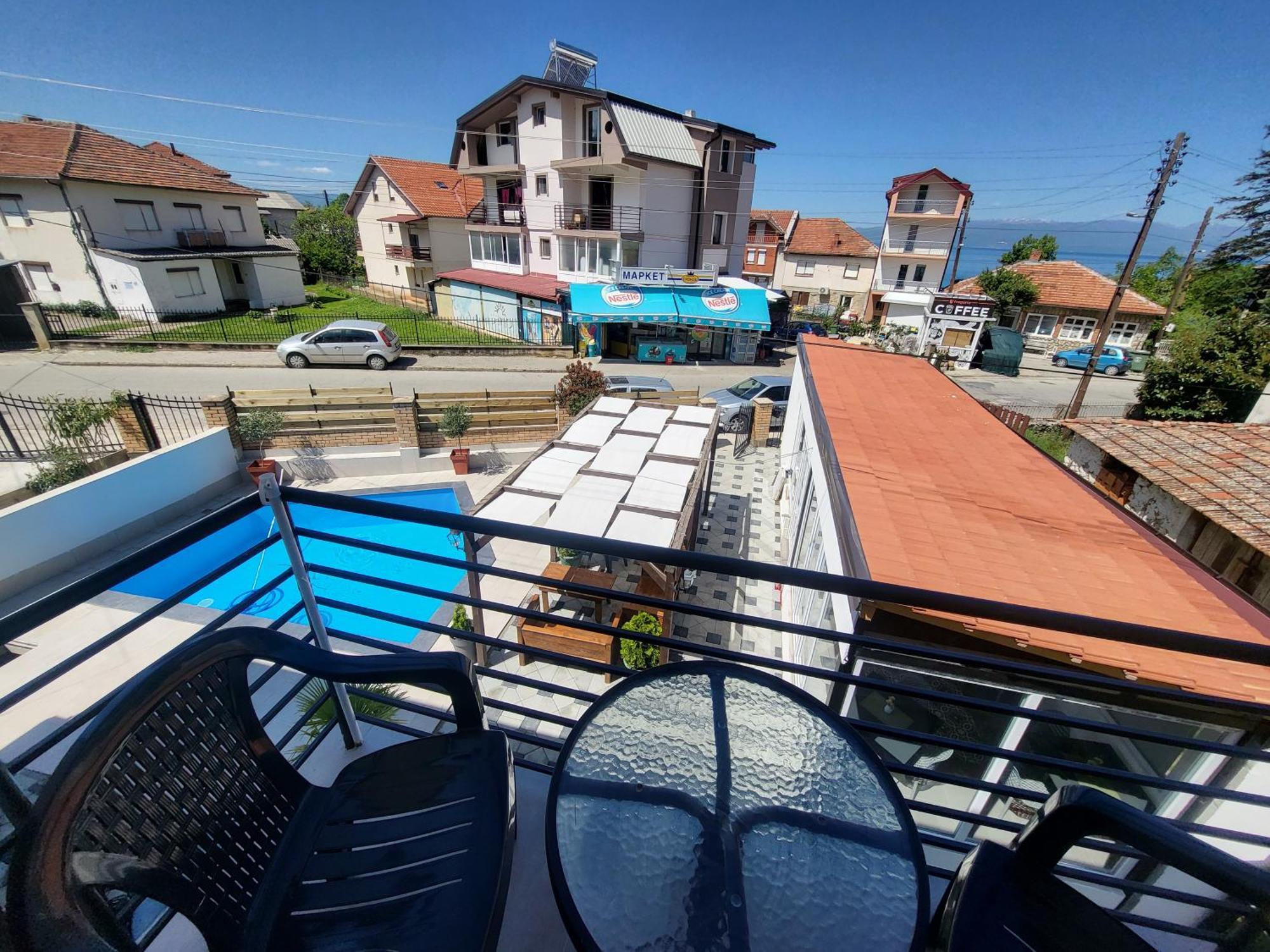 Villa Pegasus Pestani Охрид Екстериор снимка